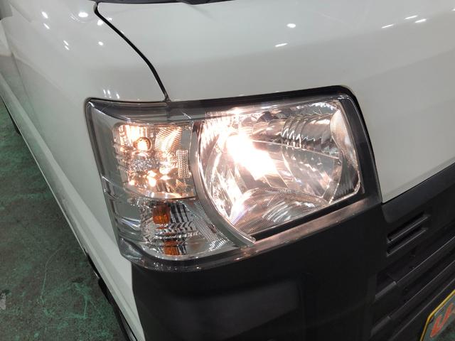 ハイゼットカーゴ スペシャル　走行２３４５７キロ／間仕切カーテン／ドラレコ　１年保証距離無制限　走行距離２３４５７キロ　ディスプレイオーディオ　ブルートゥース　ドラレコ　純正マット　助手席エアバック　クリアランスソナー　オートライト　アイドリングストップ　両側スライドドア（30枚目）