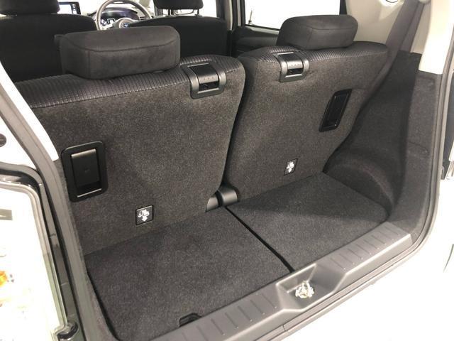 ステラ カスタムＲ　走行８９８２キロ　ナビ　ドラレコ　ＥＴＣ　１年保証距離無制限　走行距離８９８２キロ　フルセグナビ　パノラマモニター　ドラレコ　純正マット　ＬＥＤヘッドランプ　アイドリングストップ　シートヒーター　プッシュボタンスタート　オート格納式ドアミラー（10枚目）