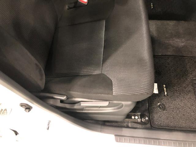 ステラ カスタムＲ　走行８９８２キロ　ナビ　ドラレコ　ＥＴＣ　１年保証距離無制限　走行距離８９８２キロ　フルセグナビ　パノラマモニター　ドラレコ　純正マット　ＬＥＤヘッドランプ　アイドリングストップ　シートヒーター　プッシュボタンスタート　オート格納式ドアミラー（22枚目）