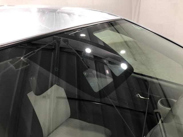 ミライース Ｘ　ＳＡＩＩＩ　走行１３８４６０キロ／ＣＤチューナー／マット　１年保証距離無制限　走行距離１３８４６０キロ　ＣＤチューナー　純正カーペットマット　助手席エアバッグ　クリアランスソナー　ＬＥＤヘッドランプ　アイドリングストップ　電動格納式ドアミラー　キーレス（11枚目）