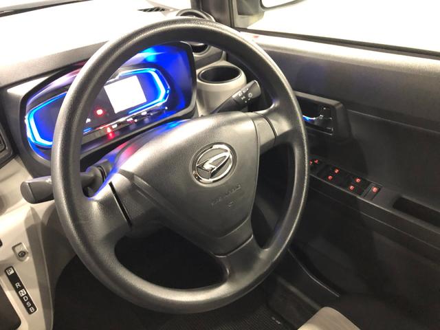 ミライース Ｘ　ＳＡＩＩＩ　走行１３８４６０キロ／ＣＤチューナー／マット　１年保証距離無制限　走行距離１３８４６０キロ　ＣＤチューナー　純正カーペットマット　助手席エアバッグ　クリアランスソナー　ＬＥＤヘッドランプ　アイドリングストップ　電動格納式ドアミラー　キーレス（12枚目）