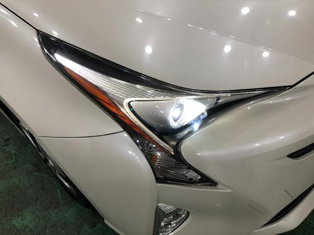 プリウス Ａプレミアム　車検整備付／走行３７０７３キロ／フルセグナビ　１年保証距離無制限　走行距離３７０７３キロ　フルセグナビ　バックカメラ　ブルートゥース　ドラレコ　純正マット　サイドエアバッグ　ＬＥＤヘッドランプ　シートヒーター　プッシュスタート　キーフリー（28枚目）