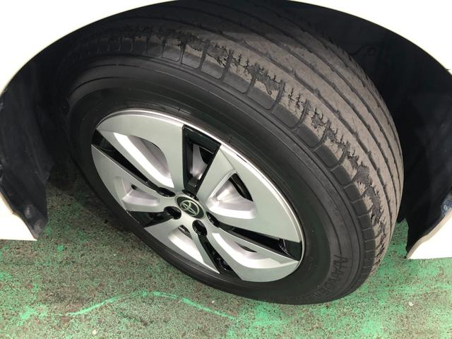 プリウス Ａプレミアム　車検整備付／走行３７０７３キロ／フルセグナビ　１年保証距離無制限　走行距離３７０７３キロ　フルセグナビ　バックカメラ　ブルートゥース　ドラレコ　純正マット　サイドエアバッグ　ＬＥＤヘッドランプ　シートヒーター　プッシュスタート　キーフリー（30枚目）
