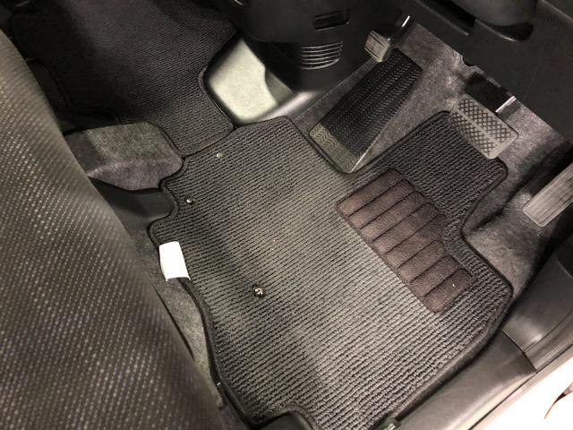 N-BOX GターボSSパッケージ 走行71508キロ/タイヤ4本交換 一年保証・走行距離無制限 走行71508キロ ETC フルセグナビ ブルートゥース バックカメラ ドラレコ サイドエアバック オートライト HIDヘッドライト シートヒーター 両側電動スライドドア(18枚目)