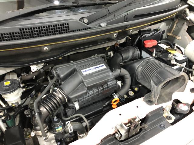 N-BOX GターボSSパッケージ 走行71508キロ/タイヤ4本交換 一年保証・走行距離無制限 走行71508キロ ETC フルセグナビ ブルートゥース バックカメラ ドラレコ サイドエアバック オートライト HIDヘッドライト シートヒーター 両側電動スライドドア(19枚目)