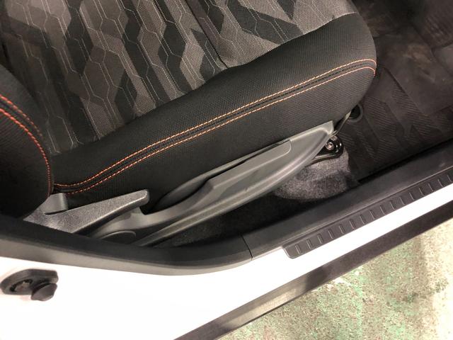 タフト Ｇ　走行８２７１キロ／純正ナビ／ドラレコ／バックカメラ　一年保証・走行距離無制限　走行８２７１キロ　フルセグナビ　ＥＴＣ　ブルートゥース　バックカメラ　ドラレコ　クリアランスソナー　オートライト　ＬＥＤヘッドライト　シートヒーター（15枚目）