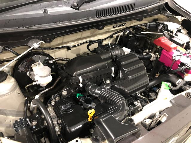 アルト Ｌ　走行１１２２２１キロ／ＣＤチューナー／純正マット　１年保証距離無制限　走行距離１１２２２１キロ　ＣＤチューナー　純正カーペットマット　助手席エアバッグ　アイドリングストップ　ドリンクホルダー　マニュアルエアコン　キーレスエントリー（19枚目）