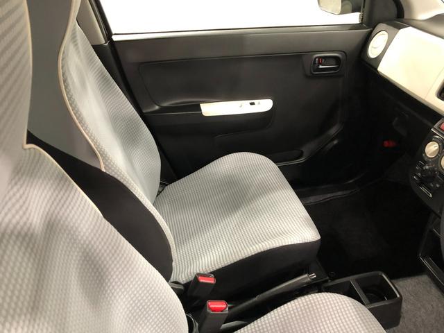 アルト Ｌ　走行１１２２２１キロ／ＣＤチューナー／純正マット　１年保証距離無制限　走行距離１１２２２１キロ　ＣＤチューナー　純正カーペットマット　助手席エアバッグ　アイドリングストップ　ドリンクホルダー　マニュアルエアコン　キーレスエントリー（43枚目）