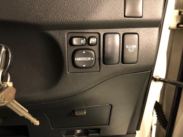 bB Zエアロパッケージ 走行102654キロ/ナビ/ベンチシート 一年保証・走行距離無制限 走行102654キロ 助手席エアバック 純正カーペットマット ワンセグナビ DVD ベンチシート(14枚目)