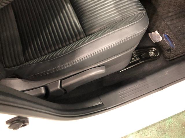 オーラ G レザーエディション BOSEヘッドスピーカー/ナビ 1年保証距離無制限 走行距離18097キロ BOSEスピーカー フルセグナビ 全周囲カメラ ドラレコ 純正マット サイドエアバッグ LEDヘッドランプ USBソケット 電動パーキングブレーキ(15枚目)