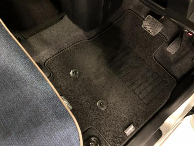 ムーヴキャンバス セオリーＧ　走行８２８５キロ／純正フルセグナビ／ドラレコ　１年保証距離無制限　走行８２８５キロ　純正フルセグナビ　パノラマモニター　ドラレコ　純正マット　サイドエアバッグ　ＬＥＤヘッドランプ　アイドリングストップ　シートヒーター　両側スライドドア　キーフリー（18枚目）