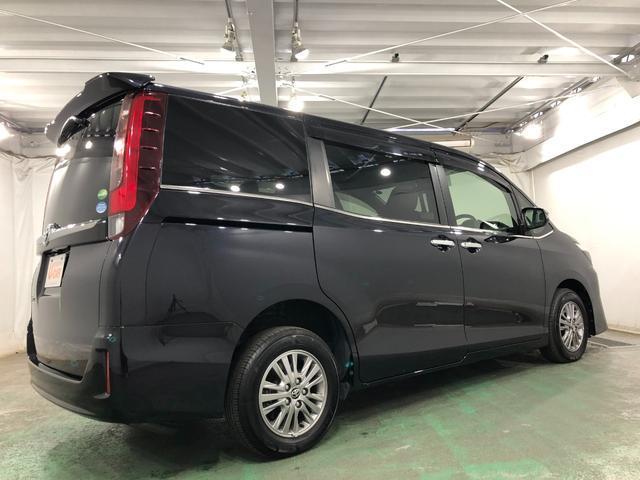 エスクァイア Gi ブラックテーラード 4WD 大画面ナビ 後席モニター 車検整備付 1年保証距離無制限 走行距離42487キロ 純正大画面ナビ バックカメラ ブルートゥース ドラレコ 後席モニター 純正マット LEDヘッドランプ シートヒーター プッシュスタート(18枚目)