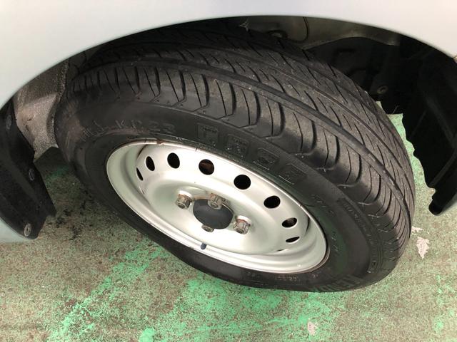 ミラ ＴＸ　走行７２０２１キロ／タイヤ４本交換／ＡＭＦＭラジオ　一年保証・走行距離無制限　走行７２０２１キロ　ＦＭＡＭラジオ　パワステ　パワーウィンドウ　キーレス　マニュアルエアコン　助手席エアバック　純正カーペットマット（17枚目）