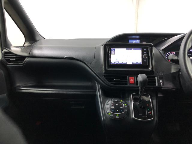 ノア X 走行58466キロ/純正フルセグナビ/ドラレコ 1年保証距離無制限 走行距離58466キロ バックカメラ ブルートゥース ドラレコ 純正マット LEDヘッドランプ 片側電動スライドドア 電動格納式ドアミラー プッシュスタート キーフリー(6枚目)