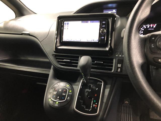 ノア X 走行58466キロ/純正フルセグナビ/ドラレコ 1年保証距離無制限 走行距離58466キロ バックカメラ ブルートゥース ドラレコ 純正マット LEDヘッドランプ 片側電動スライドドア 電動格納式ドアミラー プッシュスタート キーフリー(46枚目)