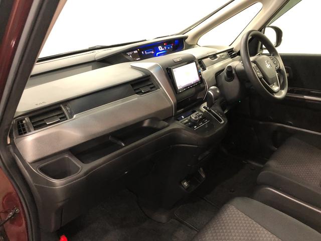 フリード＋ Ｇ・ホンダセンシング　走行５８６９２キロ／ナビ／バックカメラ　一年保証・走行距離無制限　走行５８６９２キロ　フルセグナビ　ブルートゥース　バックカメラ　オートライト　ＬＥＤヘッドライト（32枚目）