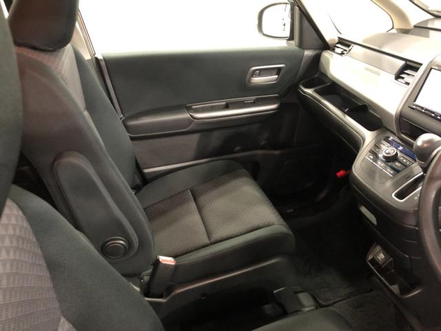 フリード＋ Ｇ・ホンダセンシング　走行５８６９２キロ／ナビ／バックカメラ　一年保証・走行距離無制限　走行５８６９２キロ　フルセグナビ　ブルートゥース　バックカメラ　オートライト　ＬＥＤヘッドライト（42枚目）