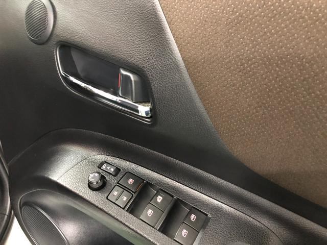 シエンタ ハイブリッド ファンベースG クエロ 走行20032キロ 1年保証距離無制限 走行距離20032キロ フルセグナビ 全周囲カメラ ブルートゥース ドラレコ 純正マット LEDヘッドランプ シートヒーター 両側電動スライドドア プッシュスタート キーフリー(42枚目)