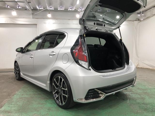 アクア Ｇ　ＧＲスポーツ・１７インチパッケージ　走行２７２６７キロ　一年保証・走行距離無制限　走行２７２６７キロ　フルセグナビ　ブルートゥース　バックカメラ　ドラレコ　ＥＴＣ　オートライト　ＬＥＤヘッドライト（26枚目）