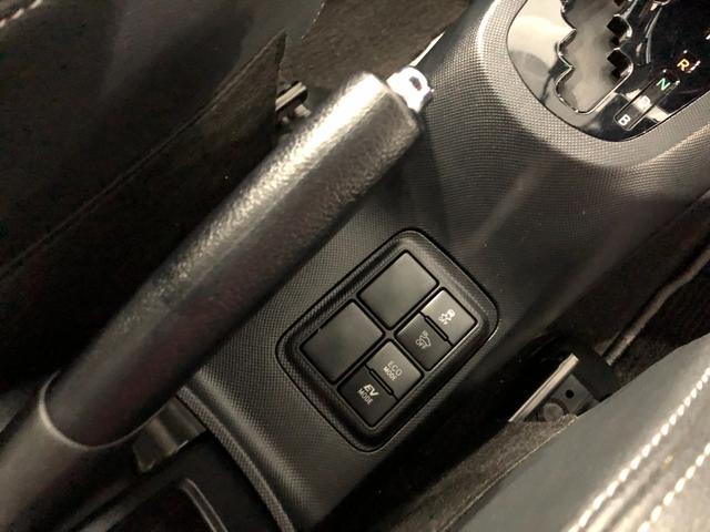 アクア Ｇ　ＧＲスポーツ・１７インチパッケージ　走行２７２６７キロ　一年保証・走行距離無制限　走行２７２６７キロ　フルセグナビ　ブルートゥース　バックカメラ　ドラレコ　ＥＴＣ　オートライト　ＬＥＤヘッドライト（53枚目）