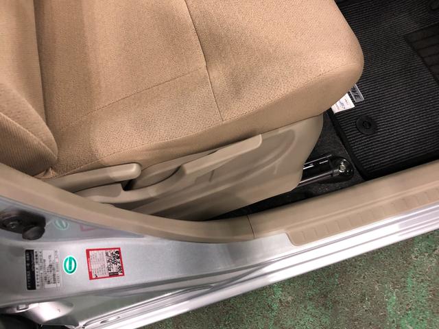 ムーヴ L SA 走行19765キロ/雹害/CDチューナー/キーレス 一年保証・走行距離無制限 走行19765キロ CDチューナー キーレス 電動格納ミラー 助手席エアバック 純正カーペットマット(15枚目)