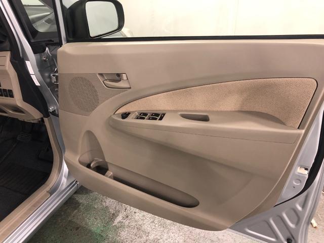 ムーヴ L SA 走行19765キロ/雹害/CDチューナー/キーレス 一年保証・走行距離無制限 走行19765キロ CDチューナー キーレス 電動格納ミラー 助手席エアバック 純正カーペットマット(41枚目)