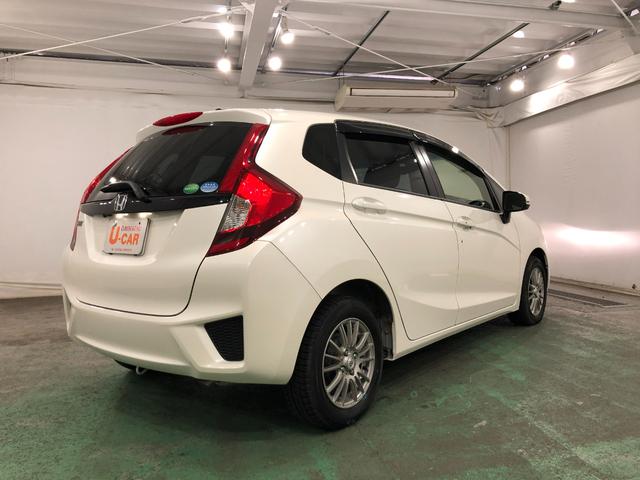 フィット 13G・Fパッケージ ファインエディション ナビ/Bカメラ 1年保証距離無制限 走行距離29313キロ ワンセグナビ バックカメラ 純正マット 助手席エアバッグ プッシュボタンスタート 電動格納式ドアミラー(13枚目)