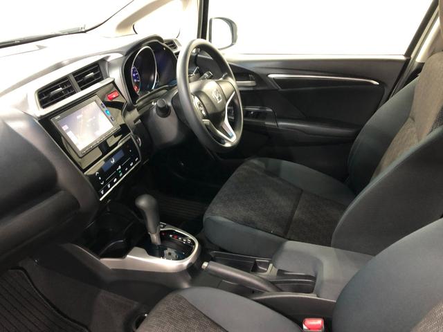 フィット 13G・Fパッケージ ファインエディション ナビ/Bカメラ 1年保証距離無制限 走行距離29313キロ ワンセグナビ バックカメラ 純正マット 助手席エアバッグ プッシュボタンスタート 電動格納式ドアミラー(31枚目)