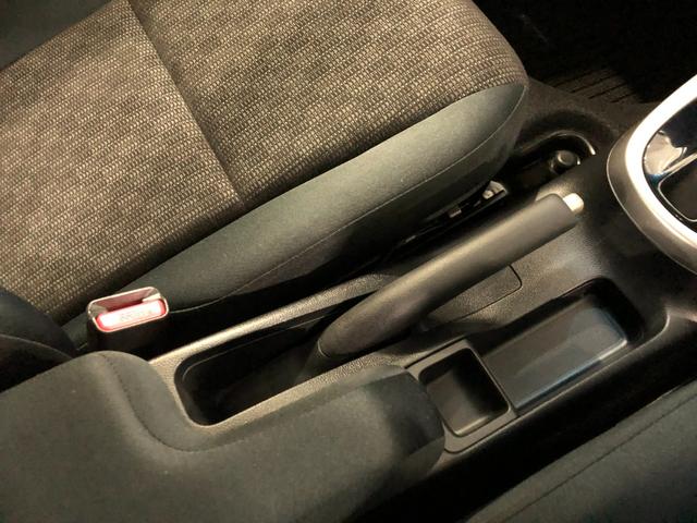 フィット 13G・Fパッケージ ファインエディション ナビ/Bカメラ 1年保証距離無制限 走行距離29313キロ ワンセグナビ バックカメラ 純正マット 助手席エアバッグ プッシュボタンスタート 電動格納式ドアミラー(52枚目)