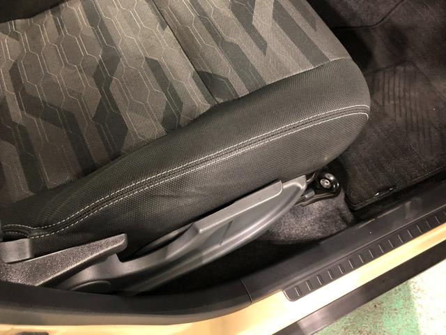 タフト Ｇターボ　ダーククロムベンチャー　走行５４９８１キロ／ＬＥＤ　１年保証距離無制限　走行距離５４９８１キロ　ＵＳＢソケット　純正マット　サイドエアバッグ　ＬＥＤヘッドランプ　アイドリングストップ　シートヒーター　プッシュボタンスタート　オート格納式ドアミラー（15枚目）