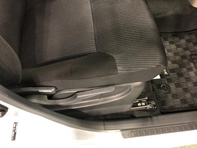 ムーヴ ＸリミテッドＩＩ　ＳＡ３　走行１４０９３キロ／ナビ／ドラレコ　１年保証距離無制限　走行１４０９３キロ　フルセグナビ　バックカメラ　ブルートゥース　ドラレコ　純正マット　ＬＥＤヘッドランプ　アイドリングストップ　シートヒーター　オート格納式ドアミラー　キーフリー（19枚目）