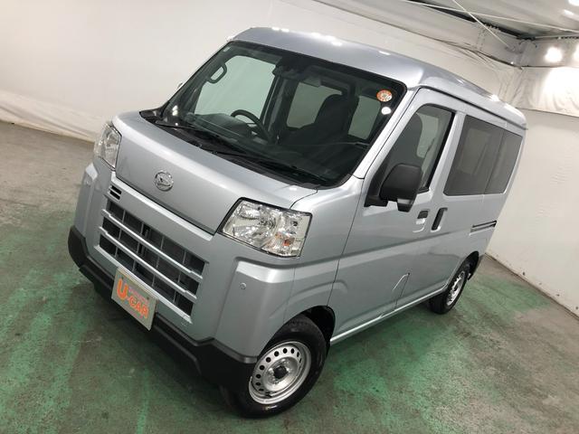 ハイゼットカーゴ ＤＸ　走行３５キロ／ＦＭＡＭラジオ／オートライト　１年保証距離無制限　走行距離３５キロ　ＦＭＡＭラジオ　純正フロアマット　クリアランスソナー　オートライト　両側電動スライドドア　アイドリングストップ　キーレスエントリー（17枚目）