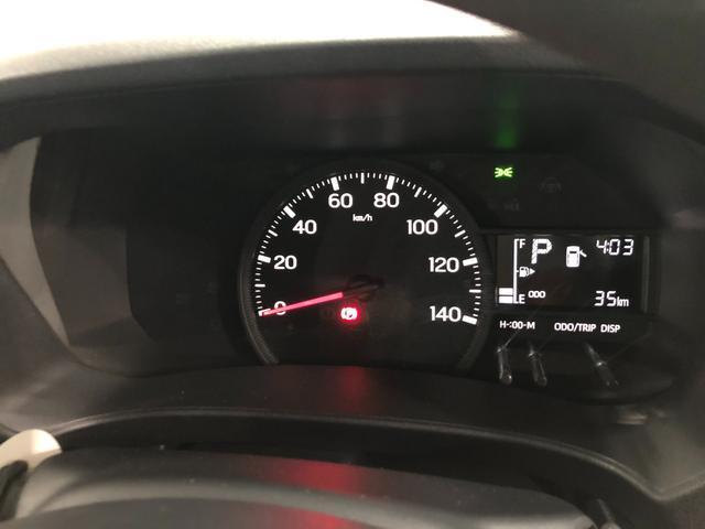 ハイゼットカーゴ ＤＸ　走行３５キロ／ＦＭＡＭラジオ／オートライト　１年保証距離無制限　走行距離３５キロ　ＦＭＡＭラジオ　純正フロアマット　クリアランスソナー　オートライト　両側電動スライドドア　アイドリングストップ　キーレスエントリー（22枚目）