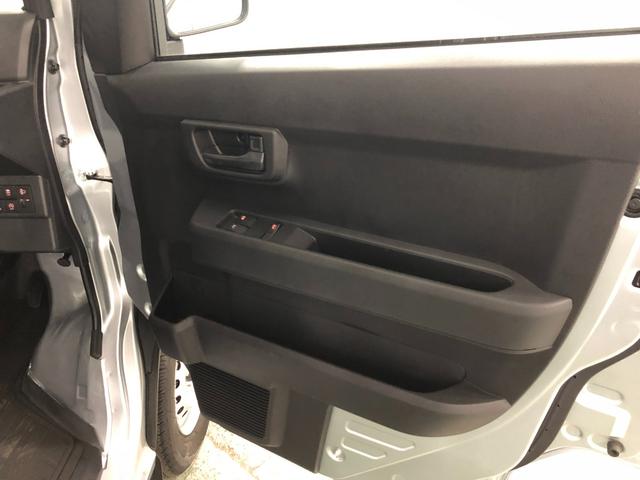 ハイゼットカーゴ ＤＸ　走行３５キロ／ＦＭＡＭラジオ／オートライト　１年保証距離無制限　走行距離３５キロ　ＦＭＡＭラジオ　純正フロアマット　クリアランスソナー　オートライト　両側電動スライドドア　アイドリングストップ　キーレスエントリー（37枚目）