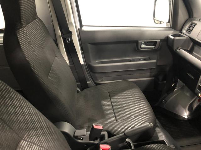 ハイゼットカーゴ ＤＸ　走行３５キロ／ＦＭＡＭラジオ／オートライト　１年保証距離無制限　走行距離３５キロ　ＦＭＡＭラジオ　純正フロアマット　クリアランスソナー　オートライト　両側電動スライドドア　アイドリングストップ　キーレスエントリー（40枚目）