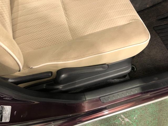 ミラココア ココアプラスＸ　修復歴／走行４１９２７キロ／電動格納式ミラー　１年保証距離無制限　走行距離４１９２７キロ　純正マット　アイドリングストップ　オートエアコン　電動格納式ドアミラー　ドリンクホルダー（15枚目）