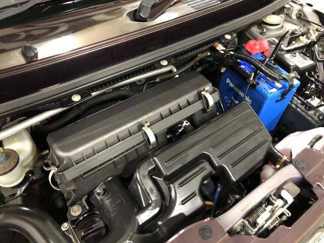 ミラココア ココアプラスＸ　修復歴／走行４１９２７キロ／電動格納式ミラー　１年保証距離無制限　走行距離４１９２７キロ　純正マット　アイドリングストップ　オートエアコン　電動格納式ドアミラー　ドリンクホルダー（19枚目）