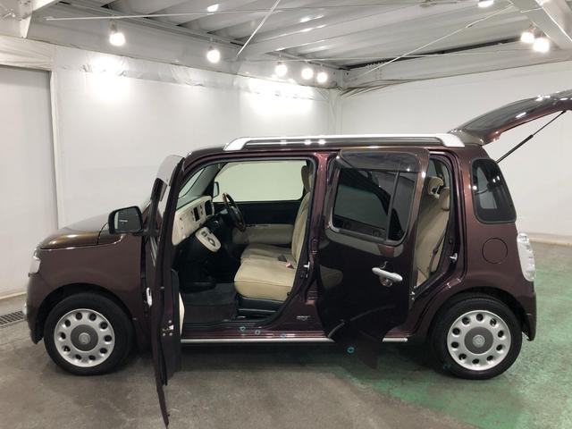 ミラココア ココアプラスＸ　修復歴／走行４１９２７キロ／電動格納式ミラー　１年保証距離無制限　走行距離４１９２７キロ　純正マット　アイドリングストップ　オートエアコン　電動格納式ドアミラー　ドリンクホルダー（25枚目）