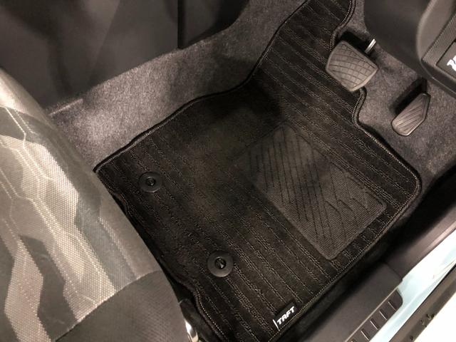 タフト Ｇ　ダーククロムベンチャー　走行４１１２キロ／ＬＥＤ／マット　１年保証距離無制限　走行距離４１１２キロ　バックカメラ　純正マット　サイドエアバッグ　ＬＥＤヘッドランプ　アイドリングストップ　シートヒーター　プッシュボタンスタート　オート格納式ドアミラー（18枚目）