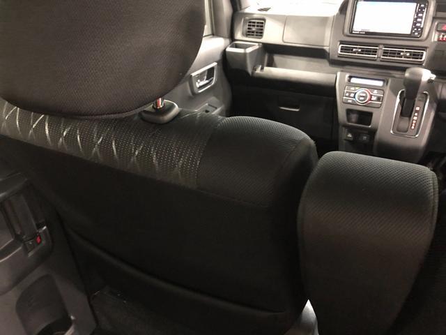 アトレー アトレーデッキバン　走行４０４９２キロ／ナビ／オートライト　一年保証・走行距離無制限　走行４０４９２キロ　フルセグナビ　ブルートゥース　クリアランスソナー　オートライト　ＬＥＤヘッドライト　両側電動スライドドア（39枚目）