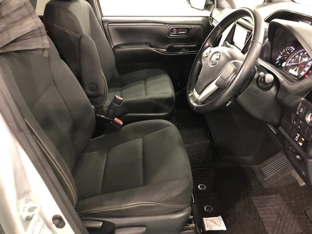 エスクァイア Ｘｉ　軽雹害／走行３４０３５キロ／ワンセグナビ／バックカメラ　１年保証距離無制限　走行距離３４０３５キロ　ワンセグナビ　バックカメラ　ブルートゥース　純正マット　オートライト　ＬＥＤヘッドランプ　片側電動スライドドア　プッシュボタンスタート（4枚目）