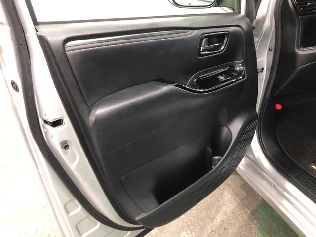 エスクァイア Ｘｉ　軽雹害／走行３４０３５キロ／ワンセグナビ／バックカメラ　１年保証距離無制限　走行距離３４０３５キロ　ワンセグナビ　バックカメラ　ブルートゥース　純正マット　オートライト　ＬＥＤヘッドランプ　片側電動スライドドア　プッシュボタンスタート（34枚目）