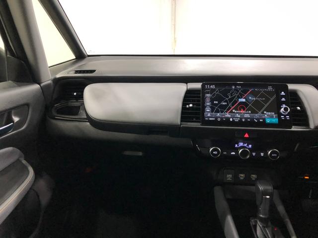 フィット ＲＳ　車検整備付／走行９８０８キロ／ナビ／前後ドラレコ（6枚目）