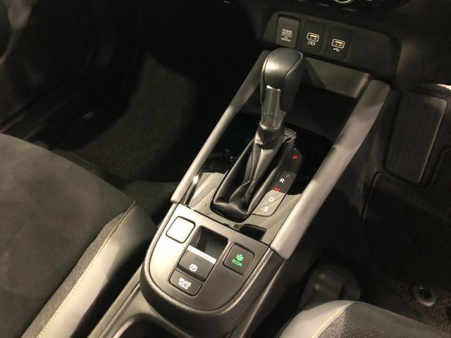 フィット ＲＳ　車検整備付／走行９８０８キロ／ナビ／前後ドラレコ（52枚目）