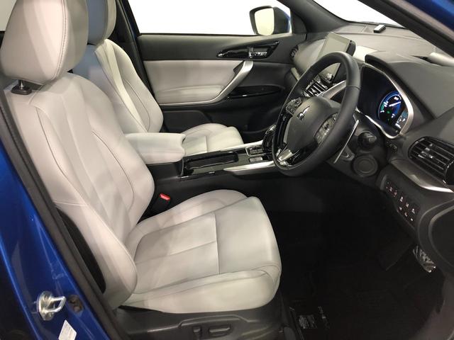 エクリプスクロスＰＨＥＶ Ｐ　走行８９９８キロ／４ＷＤ／ナビ／全周囲カメラ／ＥＴＣ　一年保証・走行距離無制限　走行８９９８キロ　フルセグナビ　ブルートゥース　全周囲カメラ　サイドエアバック　クリアランスソナー　オートライト　ＬＥＤヘッドライト　シートヒーター（4枚目）