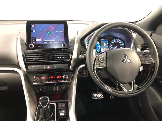 エクリプスクロスＰＨＥＶ Ｐ　走行８９９８キロ／４ＷＤ／ナビ／全周囲カメラ／ＥＴＣ　一年保証・走行距離無制限　走行８９９８キロ　フルセグナビ　ブルートゥース　全周囲カメラ　サイドエアバック　クリアランスソナー　オートライト　ＬＥＤヘッドライト　シートヒーター（5枚目）