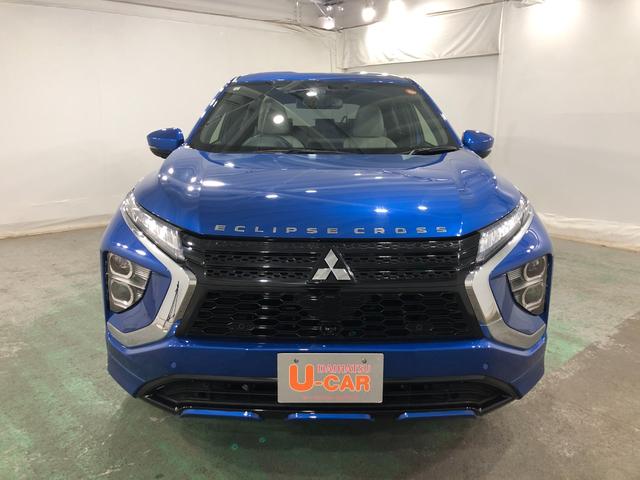 エクリプスクロスＰＨＥＶ Ｐ　走行８９９８キロ／４ＷＤ／ナビ／全周囲カメラ／ＥＴＣ　一年保証・走行距離無制限　走行８９９８キロ　フルセグナビ　ブルートゥース　全周囲カメラ　サイドエアバック　クリアランスソナー　オートライト　ＬＥＤヘッドライト　シートヒーター（24枚目）