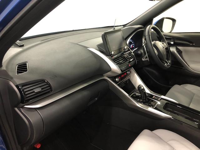 エクリプスクロスＰＨＥＶ Ｐ　走行８９９８キロ／４ＷＤ／ナビ／全周囲カメラ／ＥＴＣ　一年保証・走行距離無制限　走行８９９８キロ　フルセグナビ　ブルートゥース　全周囲カメラ　サイドエアバック　クリアランスソナー　オートライト　ＬＥＤヘッドライト　シートヒーター（32枚目）