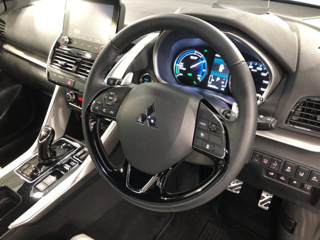 エクリプスクロスＰＨＥＶ Ｐ　走行８９９８キロ／４ＷＤ／ナビ／全周囲カメラ／ＥＴＣ　一年保証・走行距離無制限　走行８９９８キロ　フルセグナビ　ブルートゥース　全周囲カメラ　サイドエアバック　クリアランスソナー　オートライト　ＬＥＤヘッドライト　シートヒーター（47枚目）