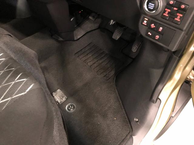 アトレー ＲＳ　４ＷＤ／走行５６９４２キロ／フルセグナビ／ドラレコ　１年保証距離無制限　走行距離５６９４２キロ　フルセグナビ　バックカメラ　ブルートゥース　ドラレコ　マット　ＬＥＤヘッドランプ　アイドリングストップ　両側電動スライドドア　プッシュボタンスタート（18枚目）